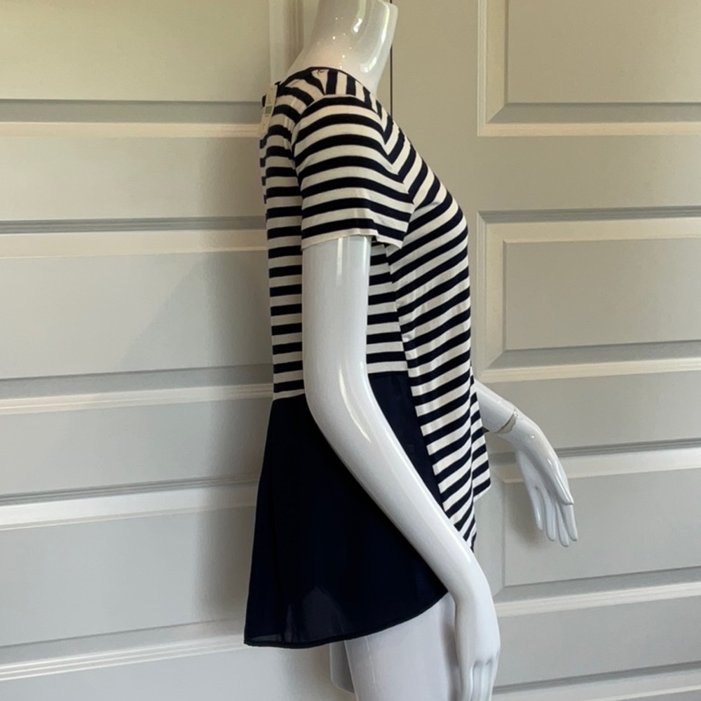 Eri+Ali V-neck Hi Lo Short Sleeve Top Navy S